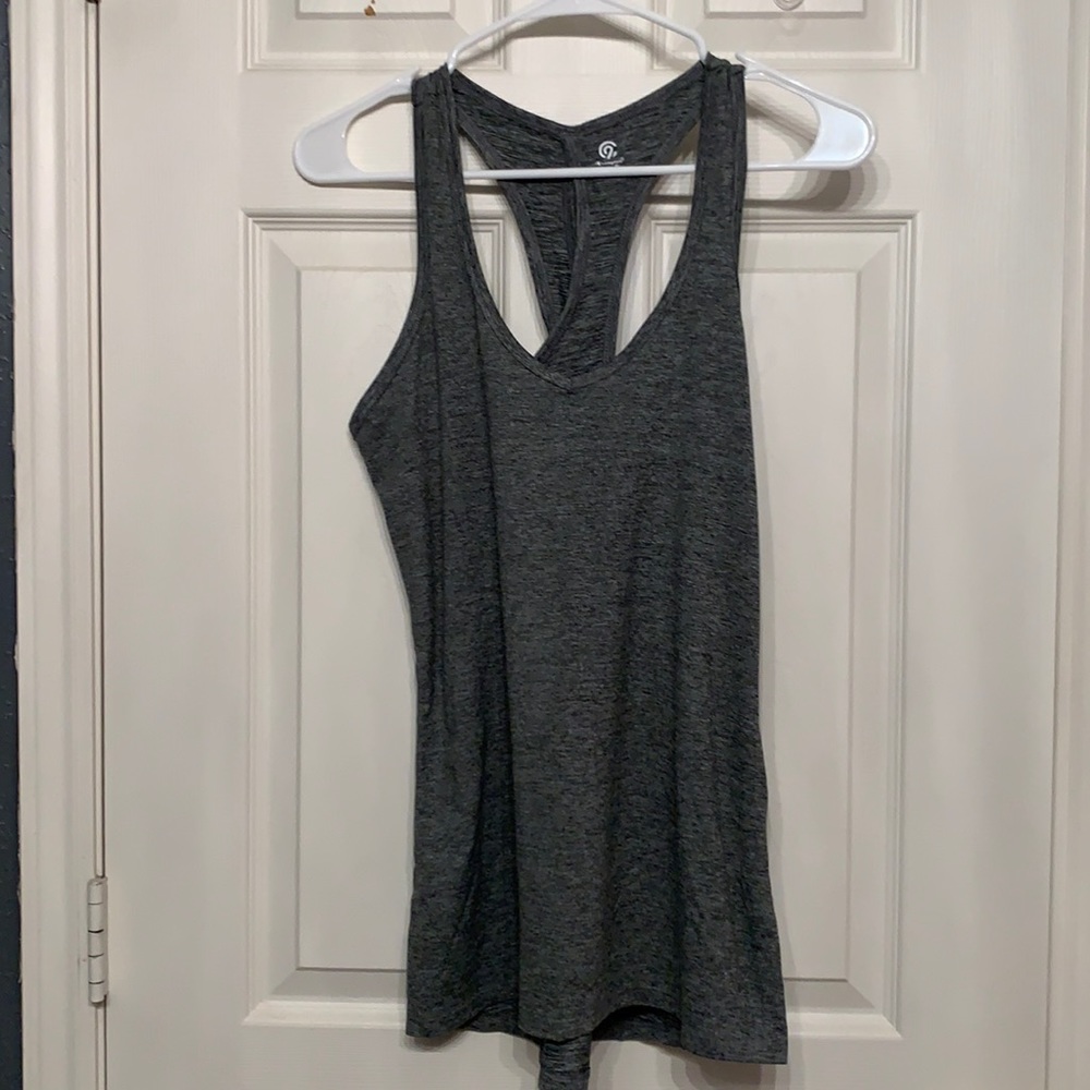 Workout tank top